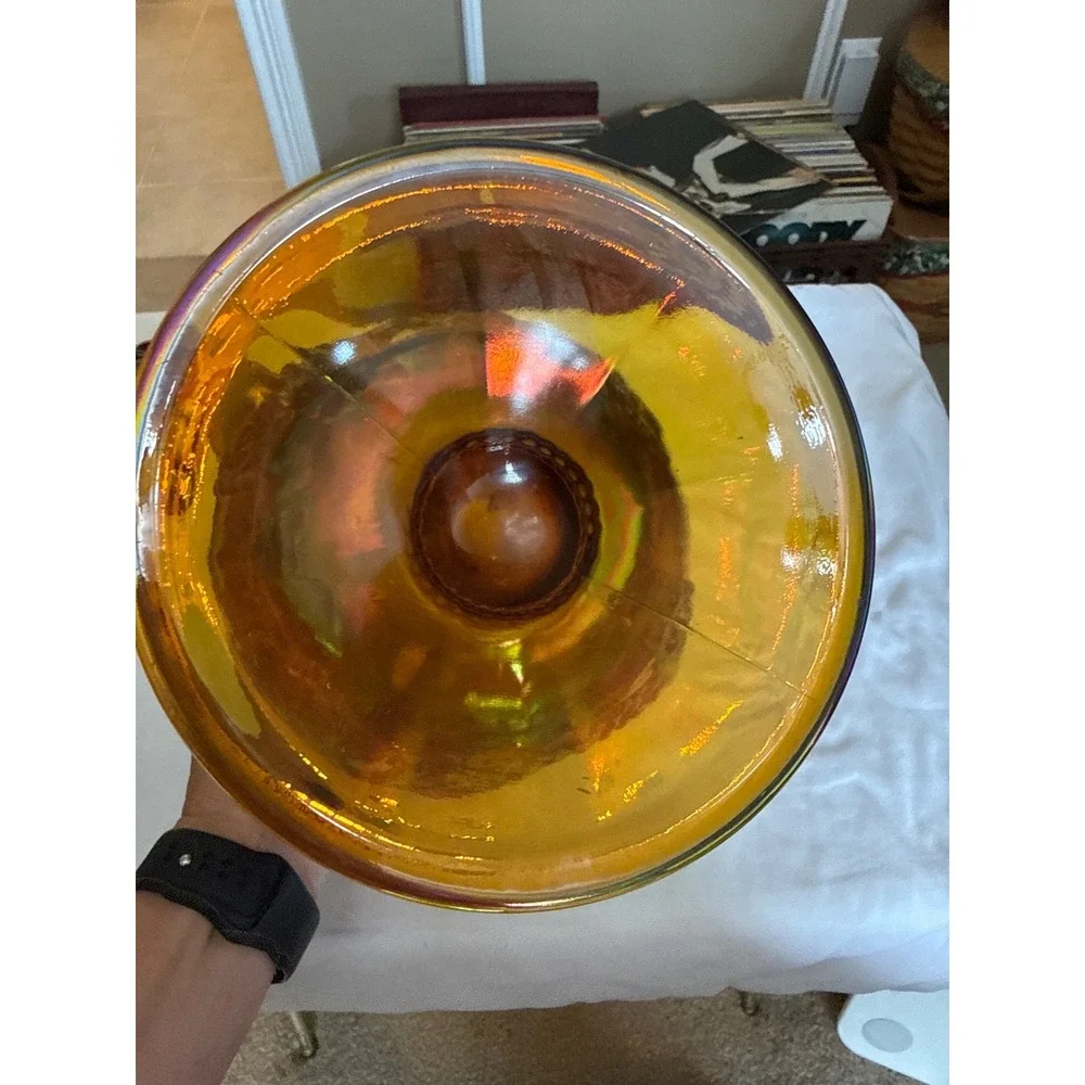 Unbranded vintage marigold